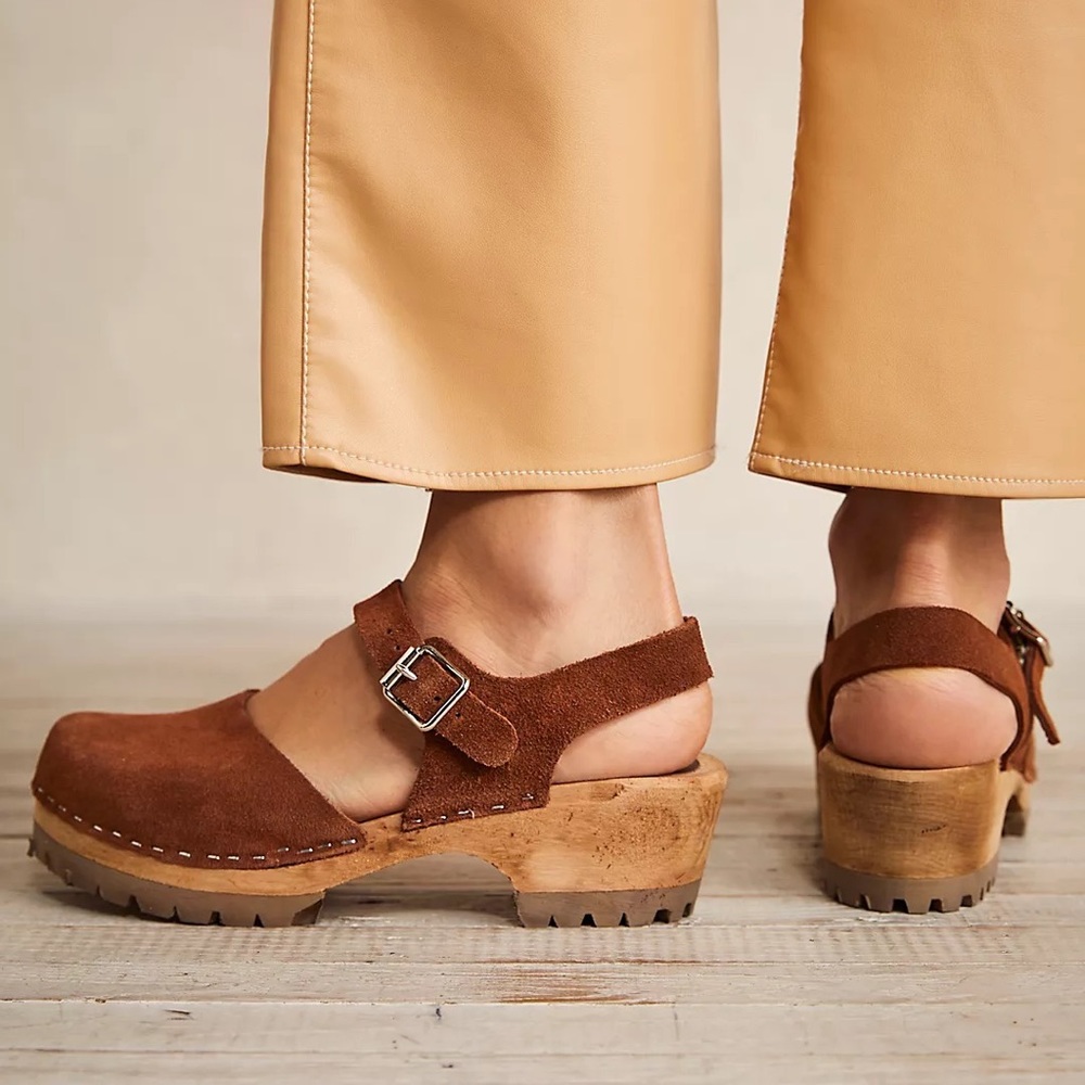 Freja Clogs